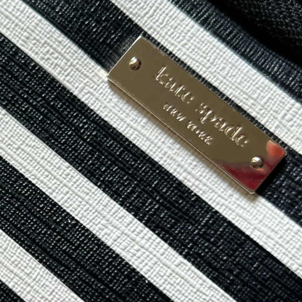 Kate Spade‎ Striped Laptop Case Black & White Zippered Unisex